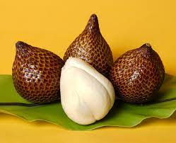 Konsumsi Banyak Buah Salak Jika Ingin Mempercepat Menurunkan Berat Badan